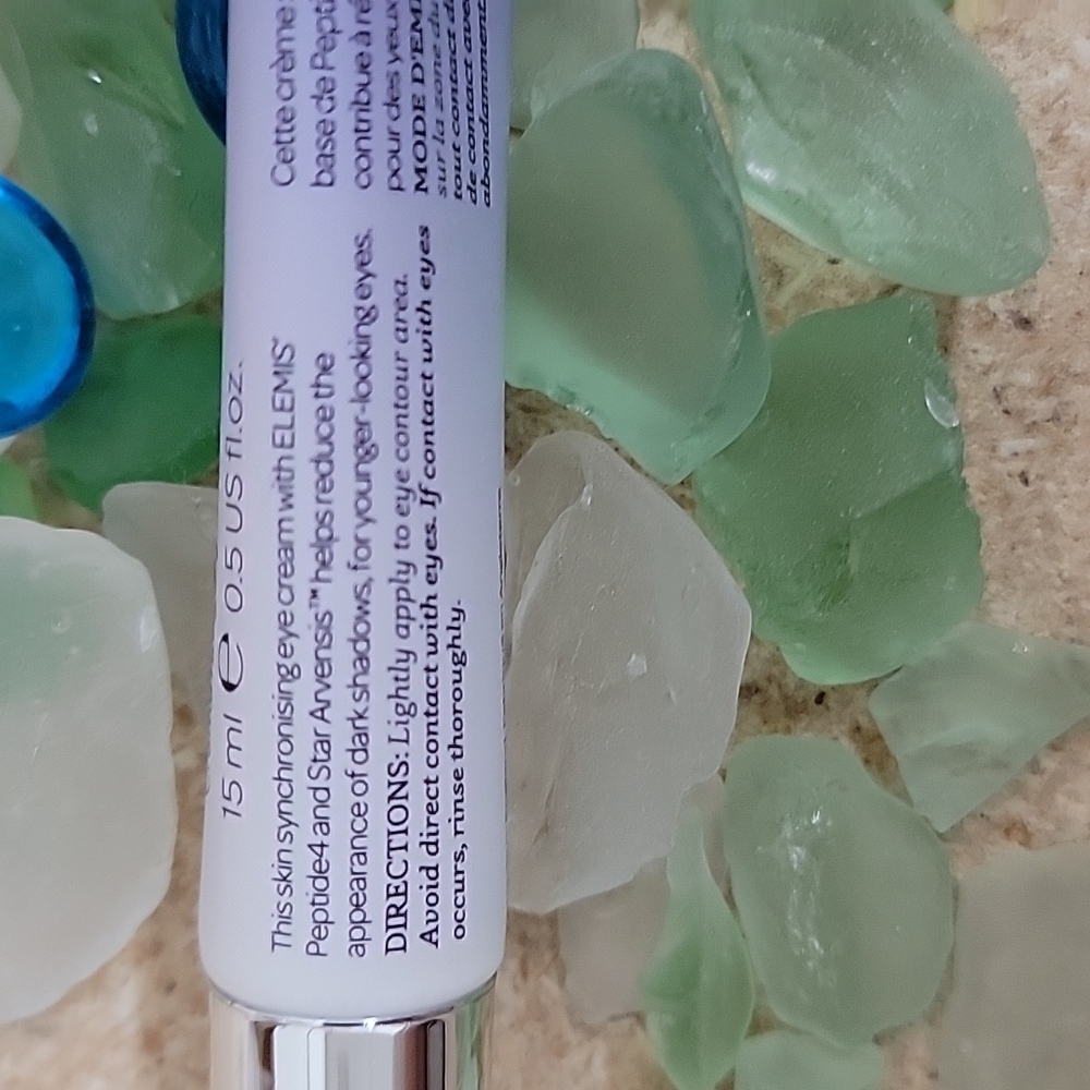 Elemis Peptide4 Eye Recovery Cream - Picture 2 of 7